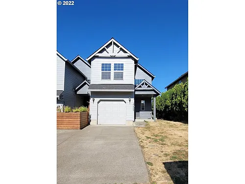 20889 SW Eggert Way Photo 1