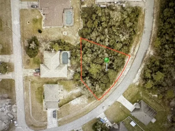 2002 Alameda Dr #15, Deltona, FL 32738