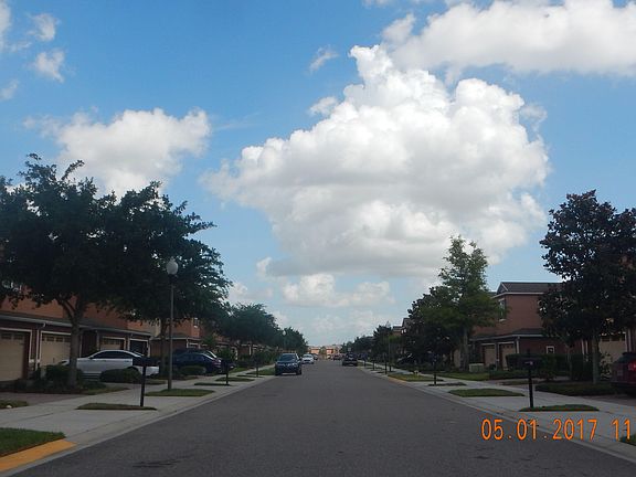 4th image of 1127 Priory Cir