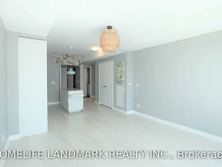 1990 Bloor St W #315 — Photo 11