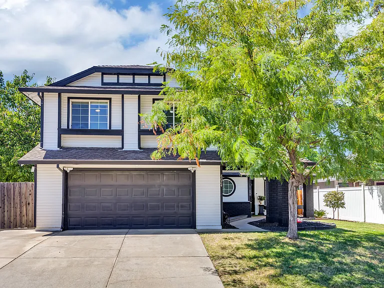 8024 Caymus Dr — Photo 59