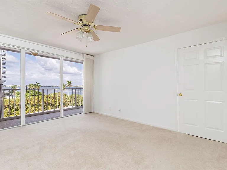 3901 S Flagler Dr #505 — Photo 19