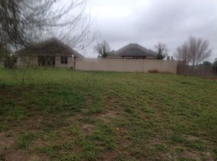 412 N Kika De La Garza Blvd, La Joya, TX 78560