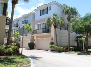 3841 NW 5th Ter, Boca Raton, FL 33431