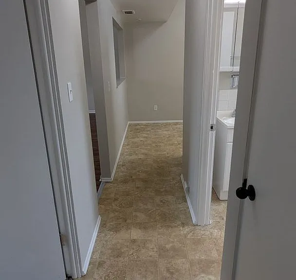 509-515 Zahn Dr — Photo 21