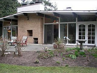 5th image of 11312 Clover Park Dr SW
