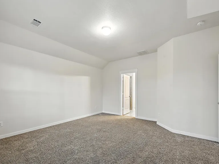 1581 Ferguson Dr — Photo 13