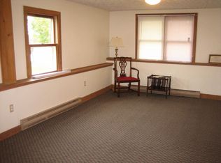 9 Wilbur Ave, Newport, RI 02840