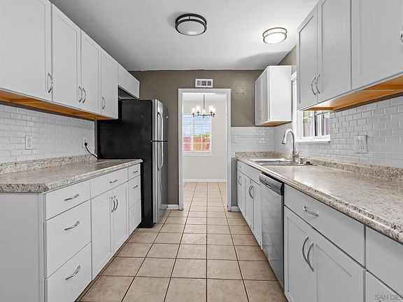 3rd image of 8404 Mono Lake Dr