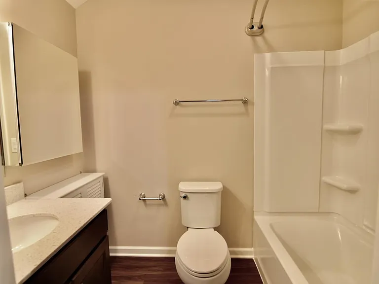164 Broadmoore Blvd — Photo 26