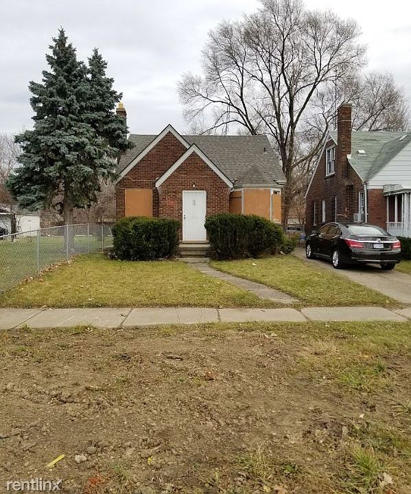 1st image of 18418 Waltham St