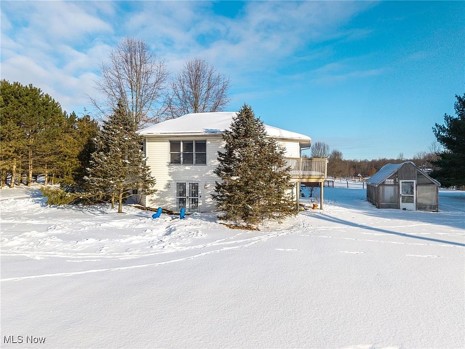 1st image of 7639 Center Rd