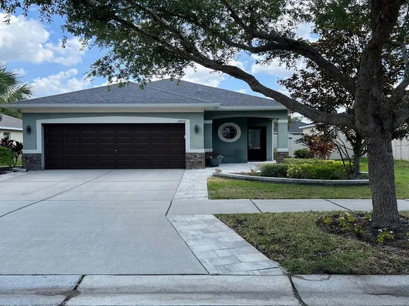 17456 NEW CROSS CIRCLE, LITHIA, FL 33547