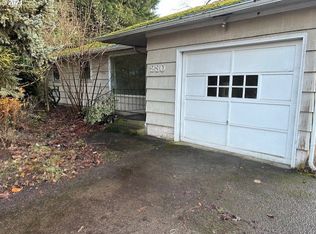 230 Greenleaf Ave, Eugene, OR 97404