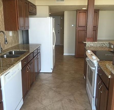 5th image of 400 Island Way APT 1601
