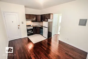 Rented by Jonis Realty