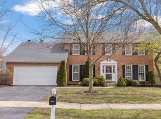 924 Merrimac Cir, Naperville, IL 60540