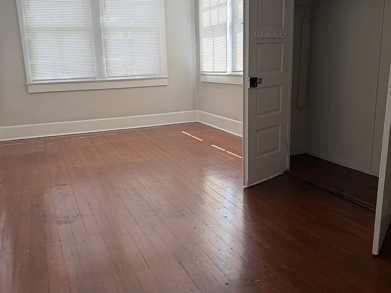 3315 Iberville St — Photo 5