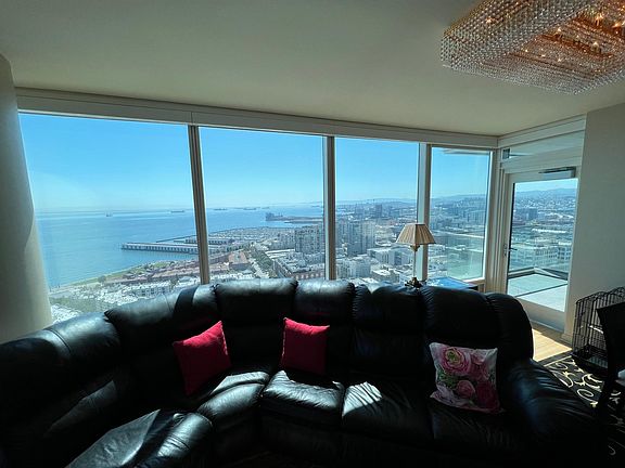 3rd image of 425 1st St Unit 2402