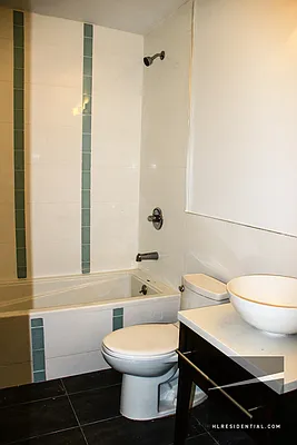 Rented by Highline Residential | media 71