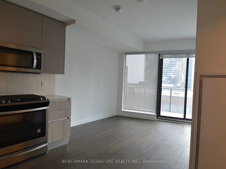 2 A Church St #1304 — Photo 7