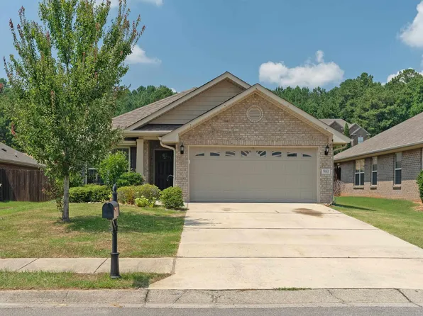 900 Clover Ave, Odenville, AL 35120