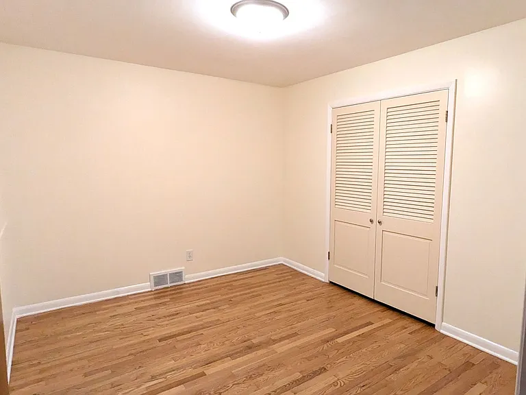 755 Oakmere Pl — Photo 11