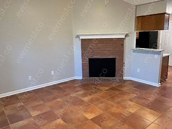 4th image of 7031 Foxhall Dr