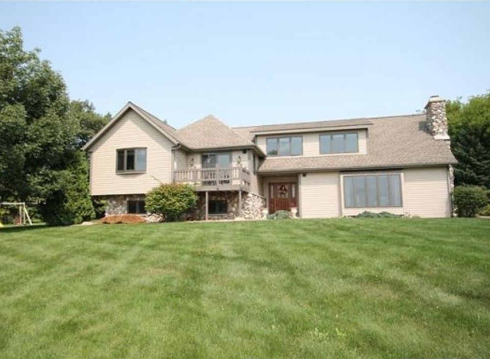1st image of N7815 Ledgeview Springs Dr