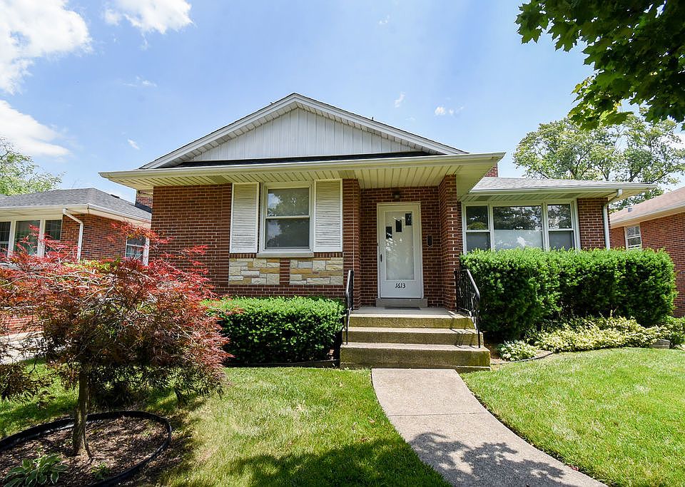 1st image of 1613 Kensington Ave