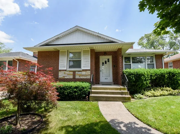 1613 Kensington Ave, Westchester, IL 60154