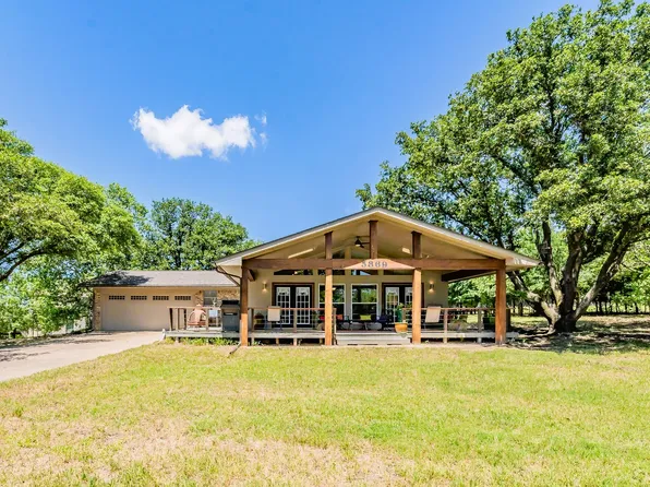 5369 Starlight Dr S, Fort Worth, TX 76126
