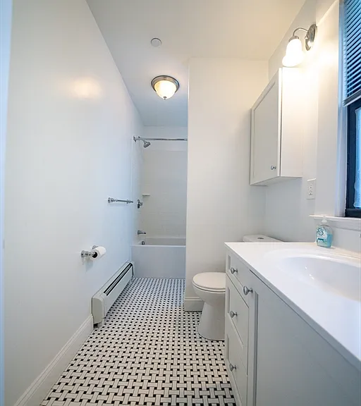 123 Ward St #5 — Photo 12