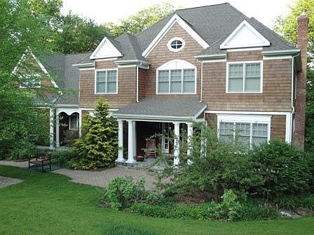 1st image of 23 Wildwood Dr