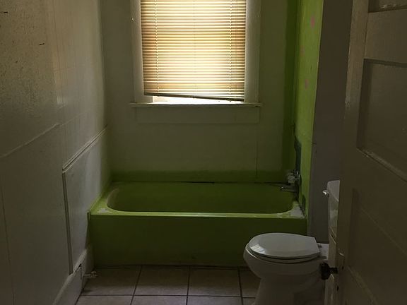 5th image of 3115 Exposition Ave
