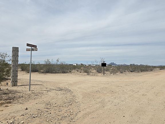 4th image of 304XX W Pinnacle Vista Road #-