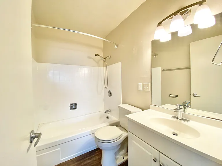 3916 S Pearl St — Photo 10