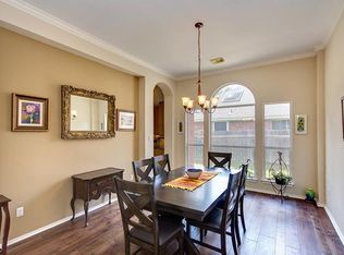 4204 Kingsburg Dr, Round Rock, TX 78681