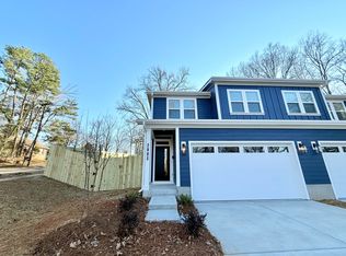 2803 Fordwood Dr, Charlotte, NC 28208