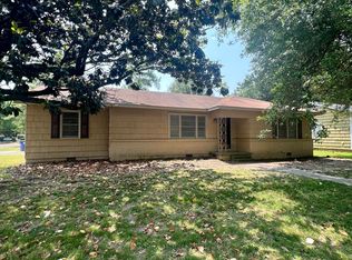 1201 Avery St, Cleveland, MS 38732