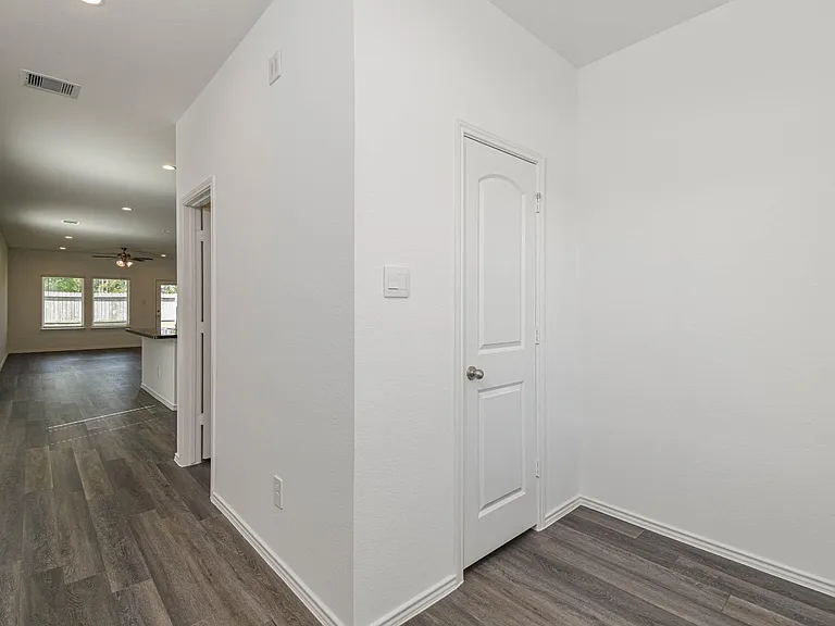 24219 Copperleaf Bay Ln — Photo 3