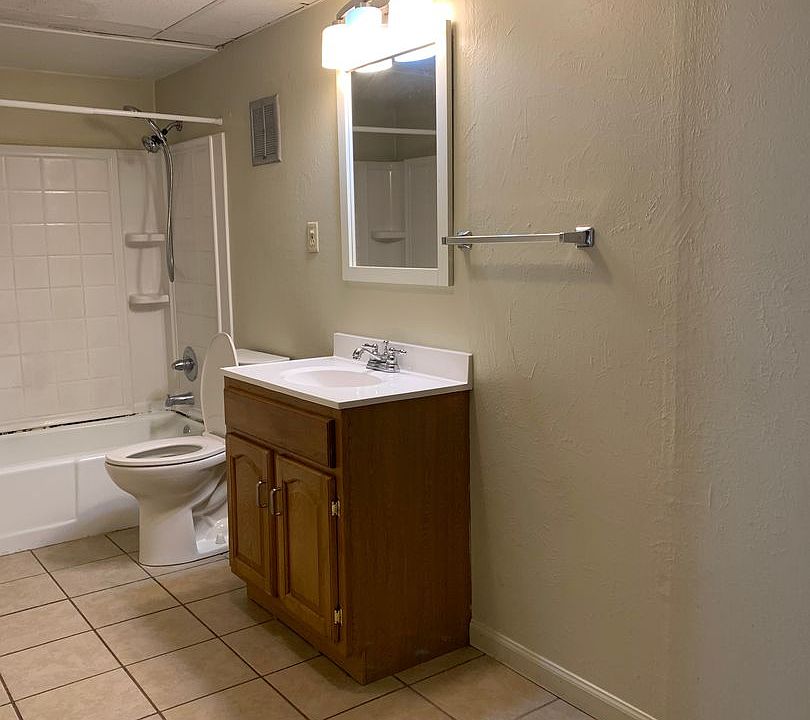 Tomb St 226 Tomb St Tiffin OH Zillow