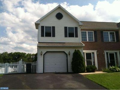 1025 Ithica St, Reading, PA, 19605