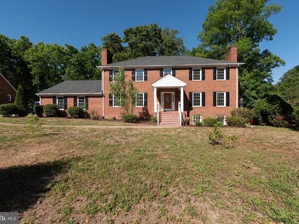 13100 Rockridge Rd, Chester, VA 23831
