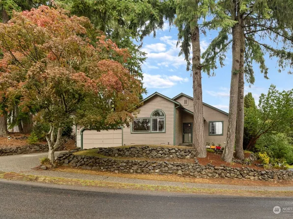 236 NE Watson Court, Bremerton, WA 98311