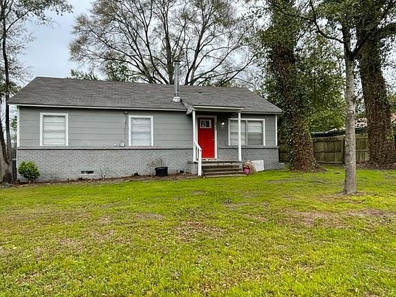 3rd image of 612 Townsend Ave