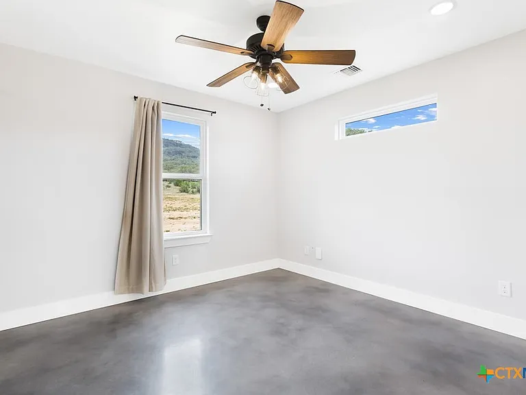 4574 Bump Gate Rd — Photo 19