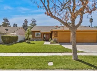 1204 Salem Dr, Corona, CA 92881