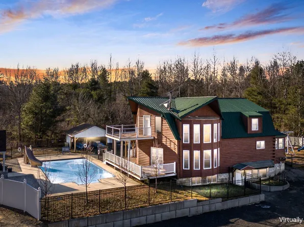 106 River Common Road, Sabattus, ME 04280