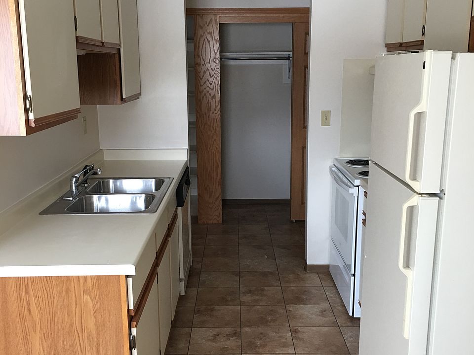 1st image of 110 N Van Buren Ave #202 W